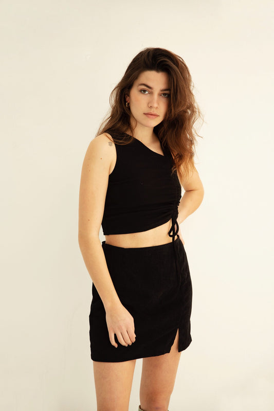 JACKI – Black Drawstring Cropped Top