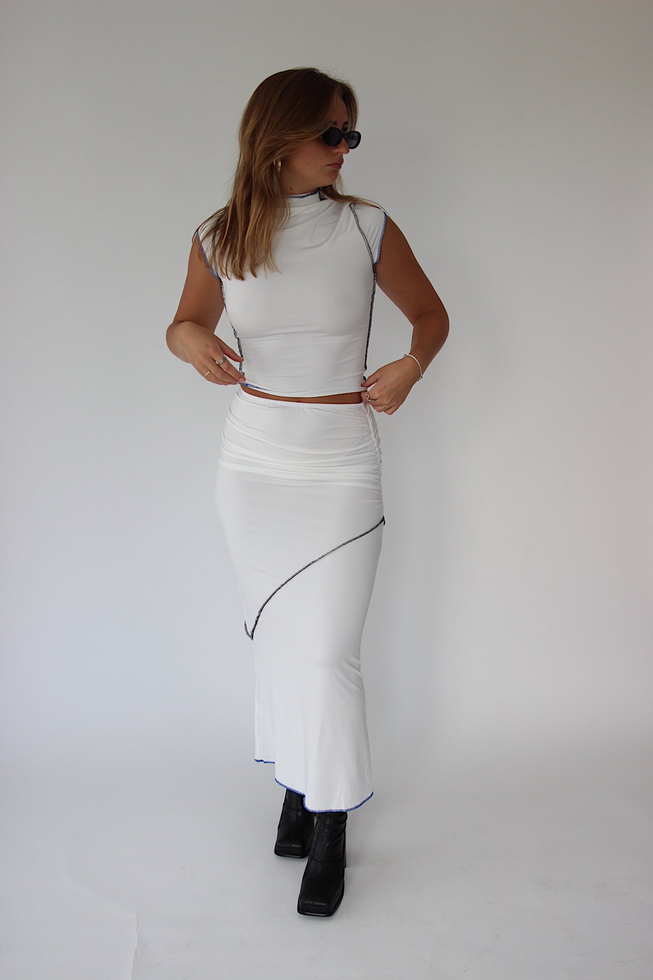 ZUZU - White Contrasted Stitch Maxi Skirt