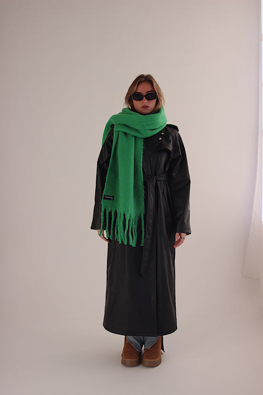 FRIDA – Green Soft Braided Tassle Scarf