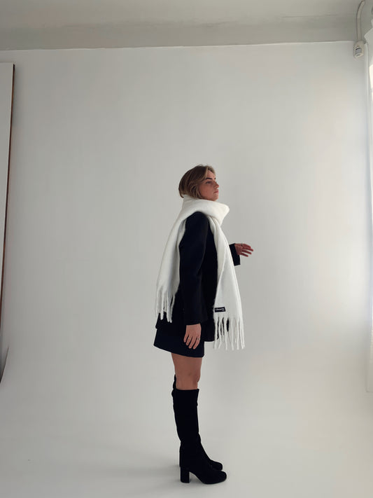 FRIDA – Off White Soft Braided Tassle Scarf