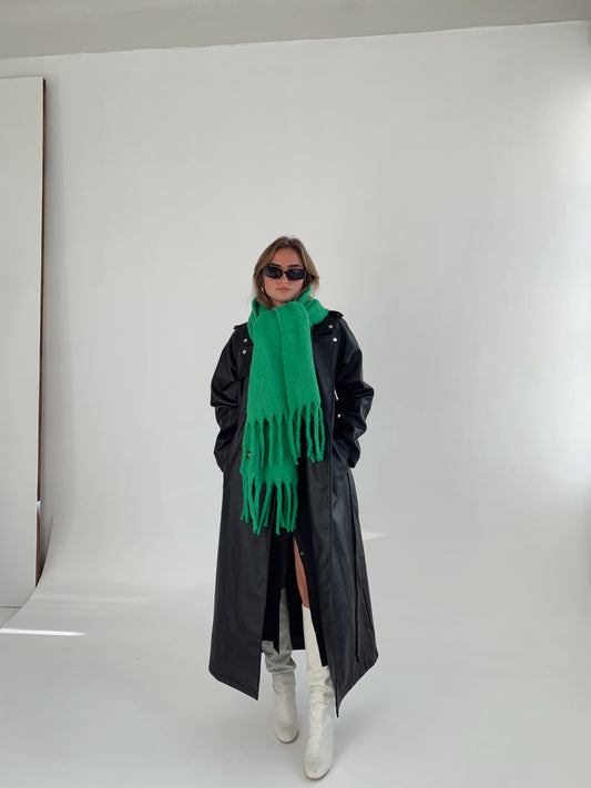 FRIDA – Green Soft Braided Tassle Scarf