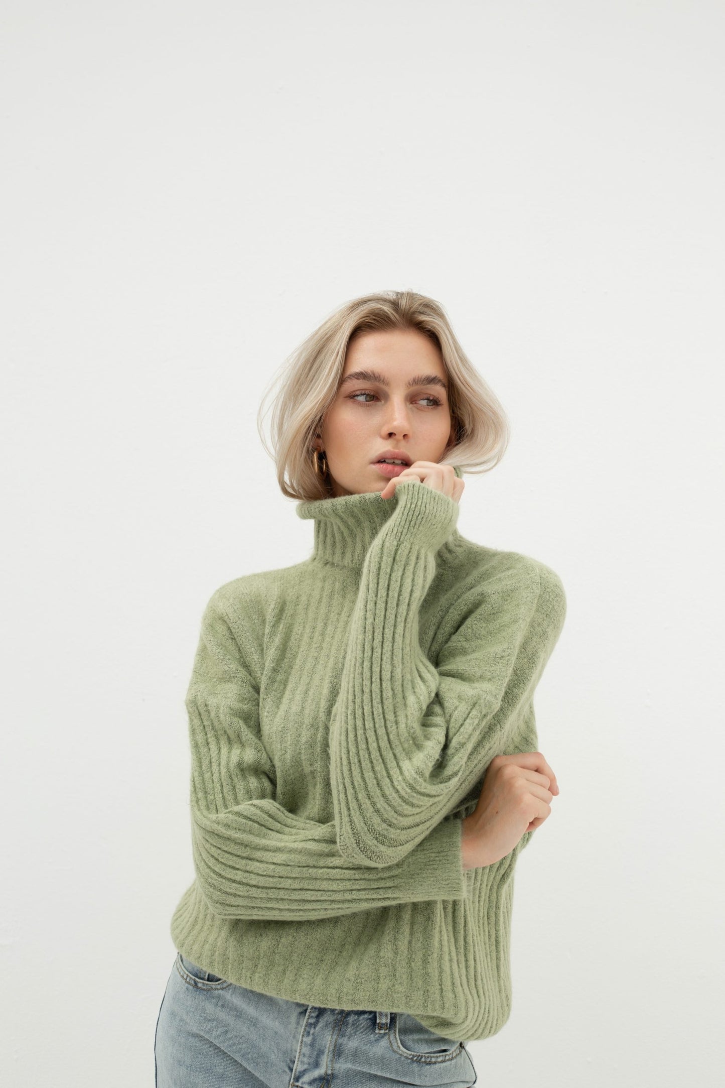 GIGI - Turtle Neck Relaxed Fit Non-Itchy Sweater